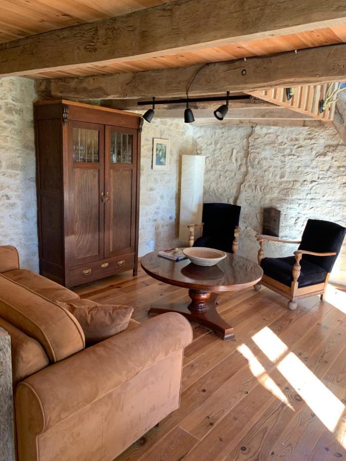 Petite Maison Conjat Saint-Julien-le-Petit Buitenkant foto